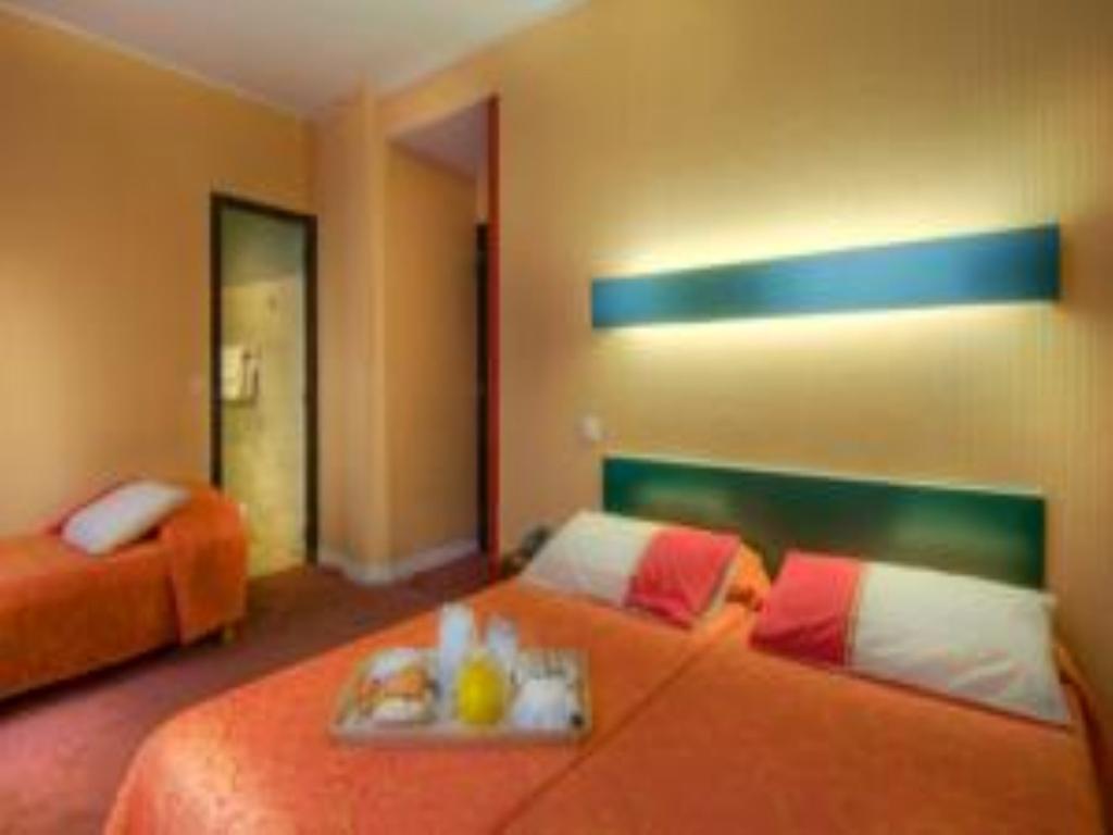 Hotel Beauquartier Montmartre Paris Exterior photo